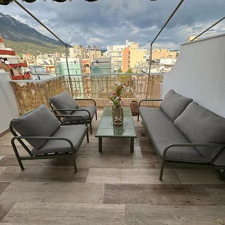 The Balcony Nest Apartamento Loutráki