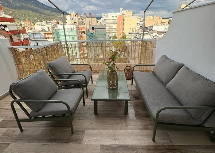 The Balcony Nest Apartament Loutráki